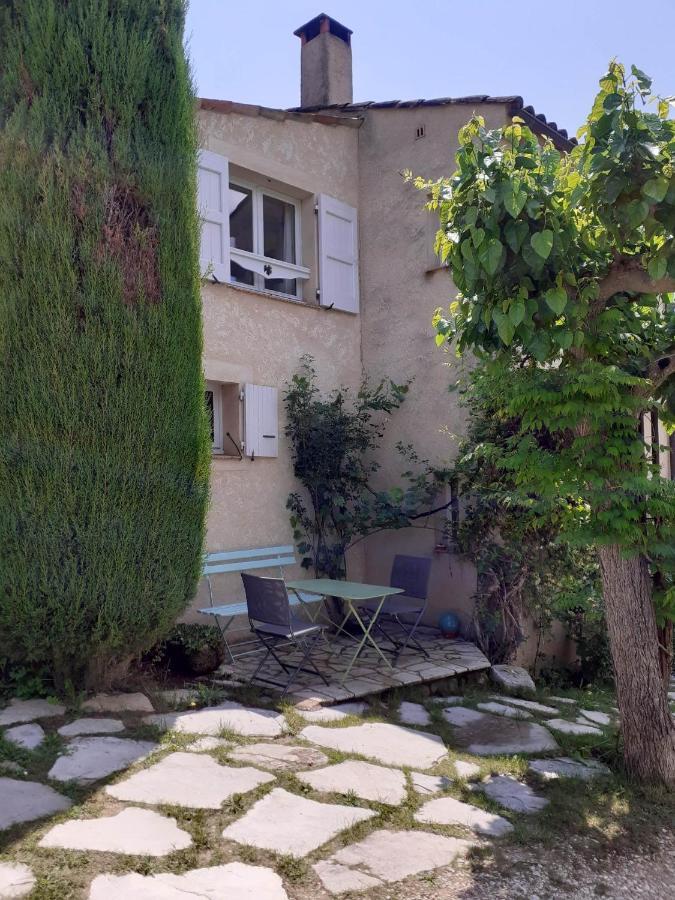 فيلا Le Jas Du Colombier موستيه سانت ماري المظهر الخارجي الصورة